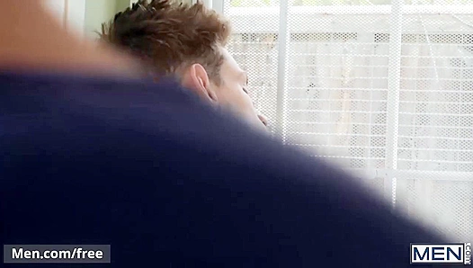 Justin Devours Mikes Tight Chef Booty in Steamy Kitchen Encounter – HotPassion 18+