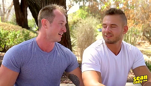 Josh Brayden Takes It Deep: Steamy Bareback Loving – GayXXX