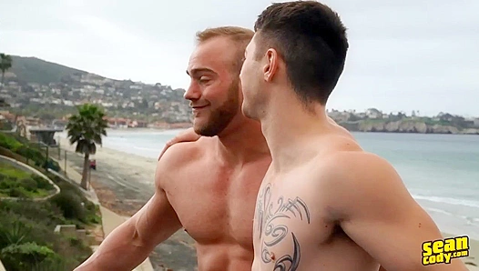 Brock Takes Control: Ripped Hunk vs Tight – SeanCodyXclusive