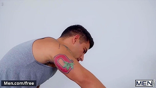 Vadim Dominates: Flexible Yoga Body Ignites Fiery Gay Transformation – XXX