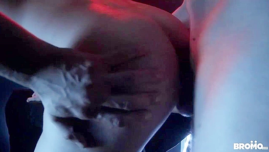 Logan Styles Rocky Vallarta Fuck Hard in Steaming Bareback Glory – BromoUS