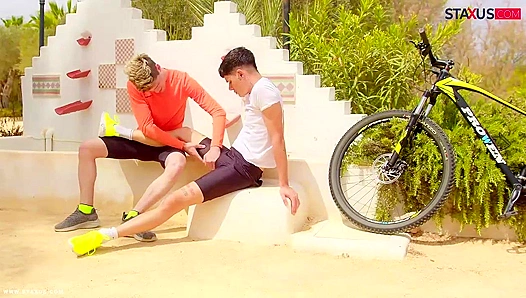 Agus Piney Caruso Unleashed: Hot Public Anal Action – Gay XXX Videos