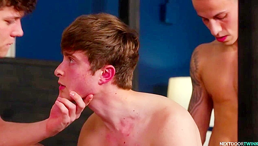 Gray-Gold Dominates Cody Viper Des Iles in Steamy Fuck Session – Hot Neighbor Porn