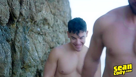 Hot Summer Lust in Jalisco: Steamy Gay Encounters Under the Mexican Sun – SeanCodyX 18+