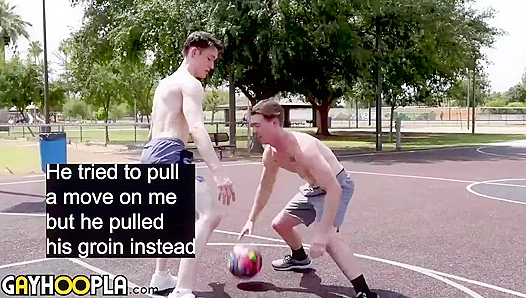 Kingsley Kross Gags on Mason Skyys Massive Rod – Wild Blowjob Ride 18+