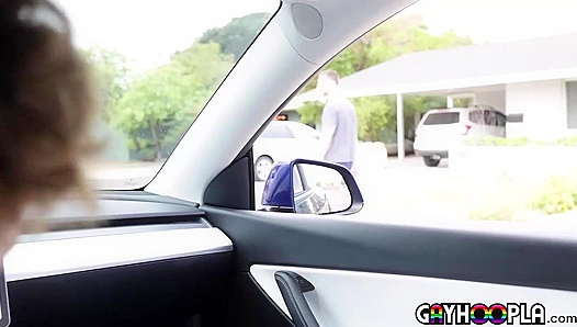 Kane Hardy Thomas Rosewoods Steaming Car Encounter – GayPornX 18+