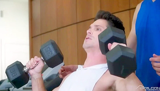 Nikko Russo Devin Franco Heat Up the Gym with Steamy Blow swap – 18+