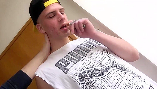 Flavio Conroys Sensual Moans While Getting Slow Hand-Job Pleasure – EastBoys 18+