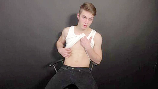 Kayden Brekke Moaning Loud While Getting Jolted by Hung EastBoys – GayPornX 18+