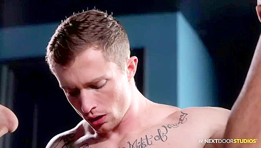 Muscle God Takes On Steamy Acting Test – NextDoorCasting 18+