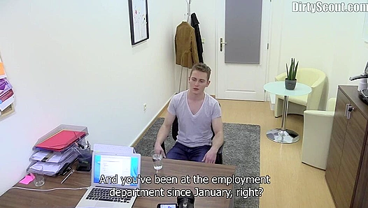 Twink Jerks Off Cums in Glass During Sexy Audition – DirtyScout