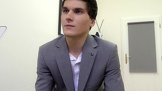 Chiseled Twink Gets Stretch-Fucked in Steamy Casting Couch Scene – XXXTales 18+