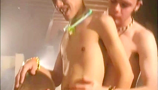 Derek Rei Unleashed in Hot Triple Play Action – Steamy Gay Threesome – BoysParty 18+