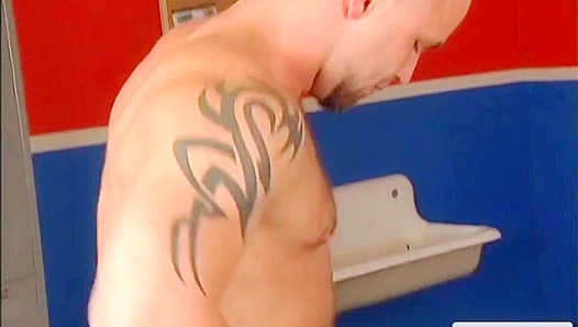 Ty LeBeauf Kevin Armstrong Get Horny in Steamy Locker Room Action – HotHouse M2M