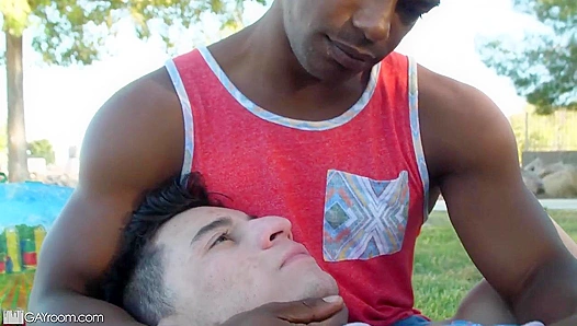 Mateo Rose Rides Adrian Harts Massive Black Cock – ManRoyal 18+