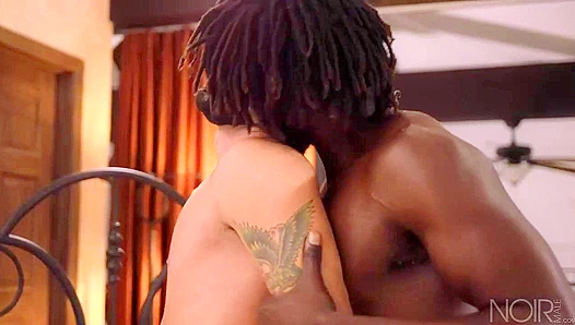 Devin Trez x Gus Del Rey: Fiery Late-Night Encounter Packed With Passion – GayPornX 18+