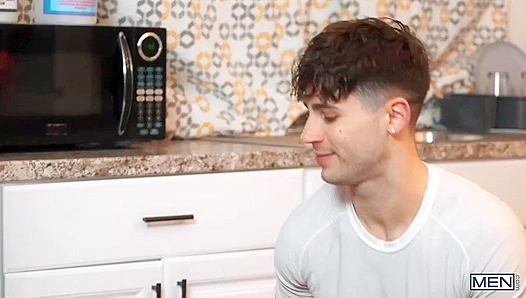Trevor Brooks Gets Pounded Hard in Hot Steamy Gay Encounter – 18+