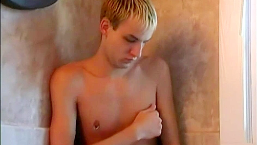Ian Frost Cums Hard, Moaning Loud While Sharing Thick Load at Wild Orgy – 18+