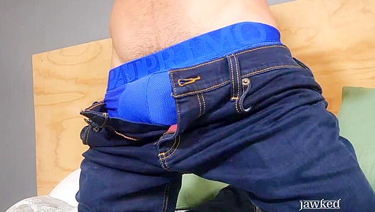 Oliver Diamond Groans Loudly as He Strokes His Massive Erect Dick – JAWKED