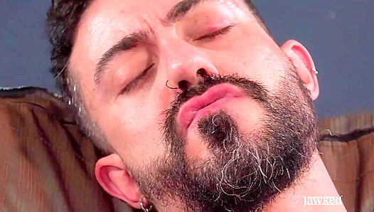 Muscle StepDaddy Nico Bello Stretches Himself With Thick Toys – JAWKED