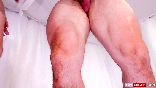 Muscle Meets Muscle: Intense Anal Love in Steamy Missionary Encounter – GayPornoHub