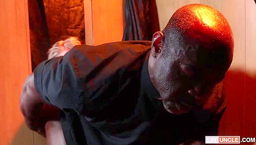 Hot Pastor Aaron Devours Matt Steels Massive Hard Cock Deep – GayPornX 18+