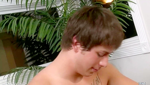 Massive Hardcock Action: Tory Julien Goes Wild in Hot Sauna Fuck Fest – 18+
