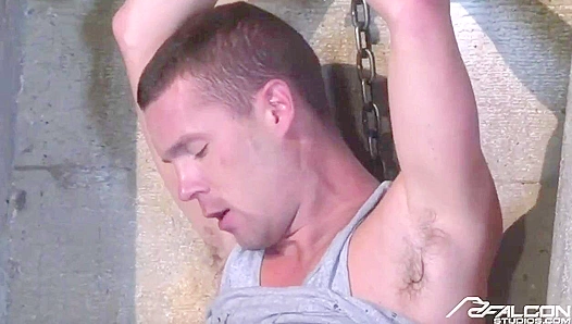 Bareback Heat: Dak Ramsey Luke Cassidy Ignite Steamy Solo Encounter – Falcon