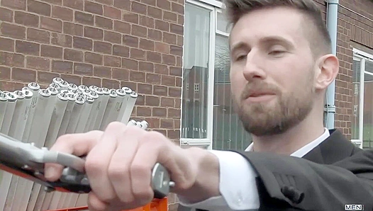Gunpoint Gape: Paddy OBrien Takes It Deep With Troy Daniels – Men of UK