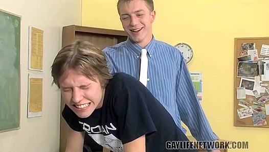 Tyler Dawson Schools Bratty Kaiden Ertelle in Hot Teacher-Student Action – TeachTwinks 18+