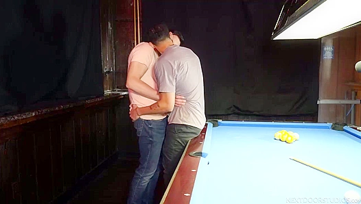Hot Pool Action: Damien White, Matt Heron Luca Luv Go All In – 18+