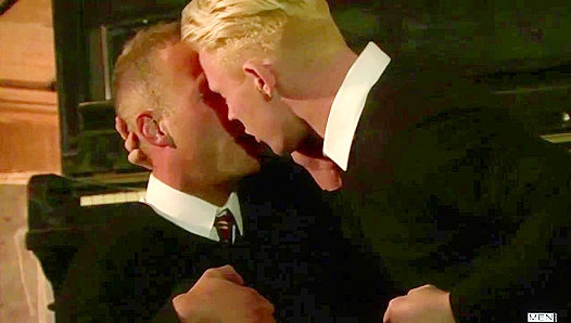 Jonny Kingdom Andro Maas Heat Up in Steamy Bareback Ride – XXX