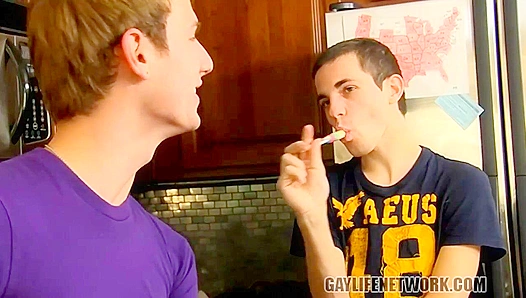 Conner Bradley Takes Control, Fucking Evan James Hard for Ultimate Glory – LollipopTwinks