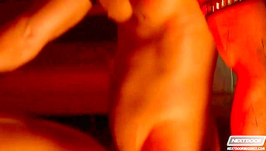 Johnny Torques Hot Neighborhood Hookup Full of Passion – Gay Porn 18+
