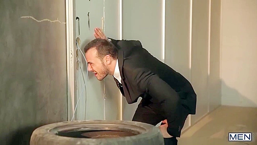 Gabriel Vanderloo Rogan Richards Ignite Steamy Office Romance – Hot Gay Encounter
