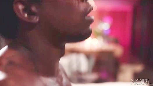 Midnight Temptation: DeAngelo Jordans Steamy Noir Encounter – GayPornHeat 18+