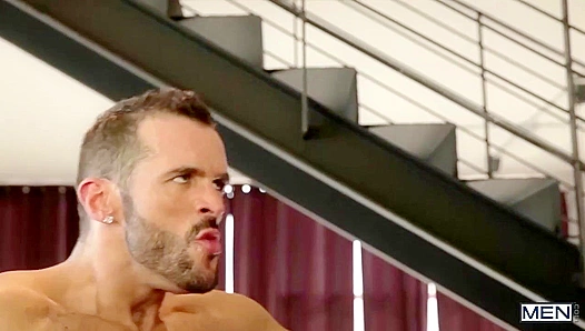Latino Heat: Flex Battles Denis Vega in Steaming Hot Encounter – GodsOfMen