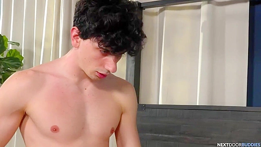 Next Door Heat: Trevor Alessandros Bareback Encounter – GayPornHub