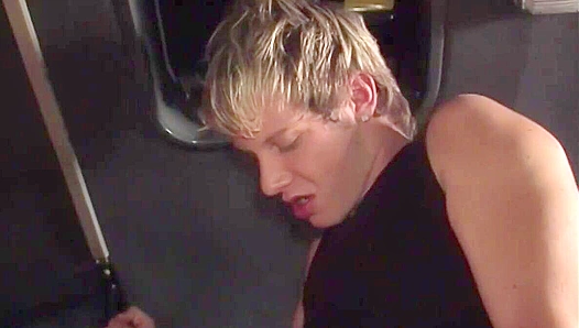 Robin Lucks Up: Hot Threesome Action with Luke Finn Erupts in Heat – GayXXX