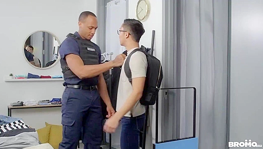Intense Interracial Heat: Trent Rides Danes Thick Pole – GayPornHeat 18+