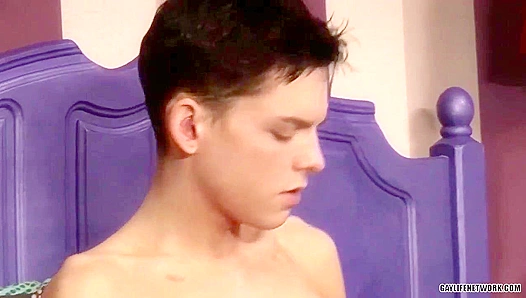 Aaron Auroras Wild Solo Ride — Deep Strokes Breathless Pleasure – TeachTwinks 18+