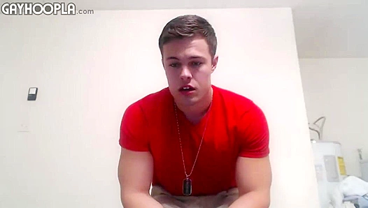 Michael Evans Flexes Hot Physique Ripe Cheeks Solo – Steamy Gay XXX