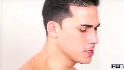 Topher DiMaggio Dominates With Ass-to-Mouth Tease – Jeremy Spreadums Takes It All – 18+