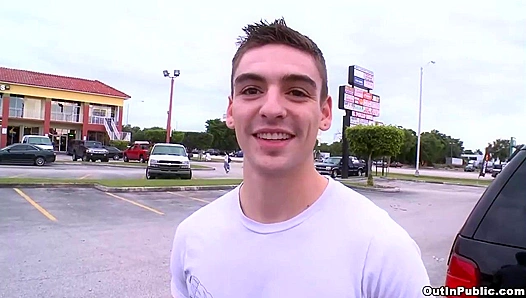 Rooftop Passion: Ryan Rockefellers Steamy Public Encounter Double Climax – 18+