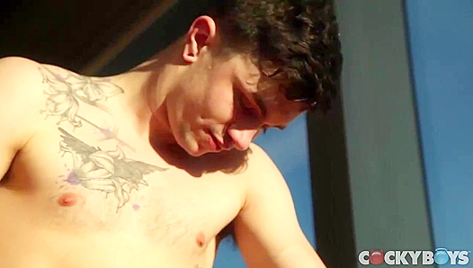 Jake Bass vs Lukas Grande: Steamy Bareback Battle – CockyBoys