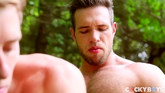 Alex Mecum Claims Justin Matthews Hard Under the Open Sky – CockyBoys 18+