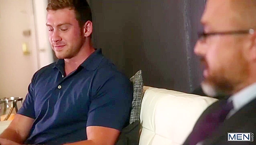 From Bros to Blowjobs: Connor Dirks Steamy Gym Romance – HotMuscleX 18+