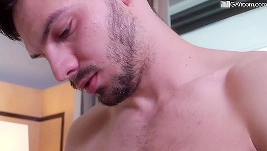 Sensual Massage Turns Hot—Jason Maddox Slater James Heat Up the Room – GayXXX