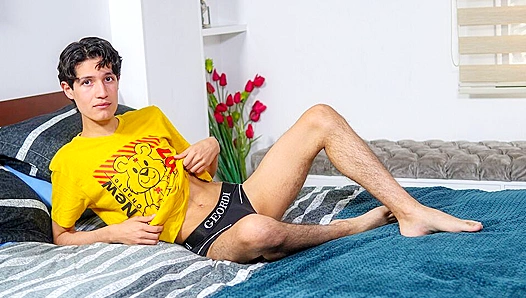 Dannys Filthy Touch Ignites Wild Gay Desires – Steamy XXX Fun