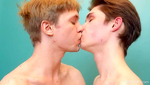 Steamy Passion Unleashed: Max Gen Scott Smiths Hot Shared Moment – GayXXX Exclusive